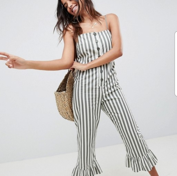 Asos striped jumpsuit frill hem square neck - Picture 3 of 11